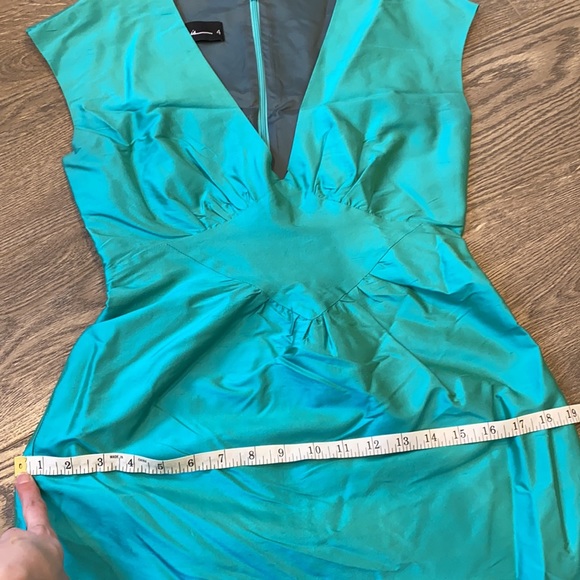 100% silk Nokomis local Edmonton brand turquoise dress - Picture 4 of 5